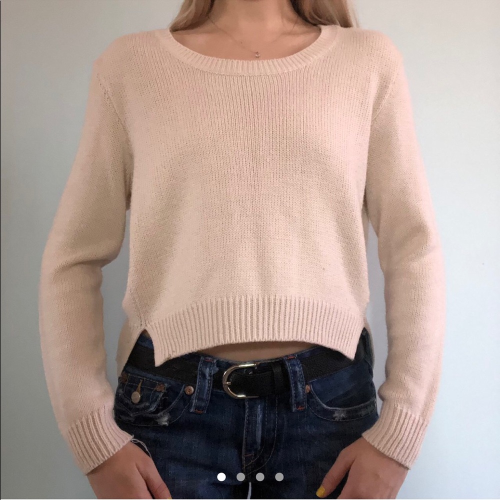 Super soft beige sweater from divided.